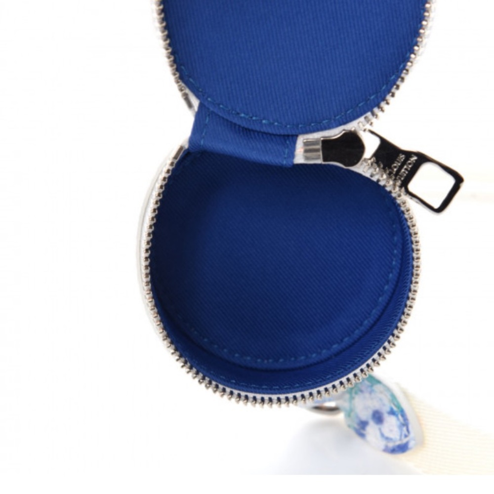 Louis Vuitton Monogram Pastel Colors LV Block - Picture 9 of 11